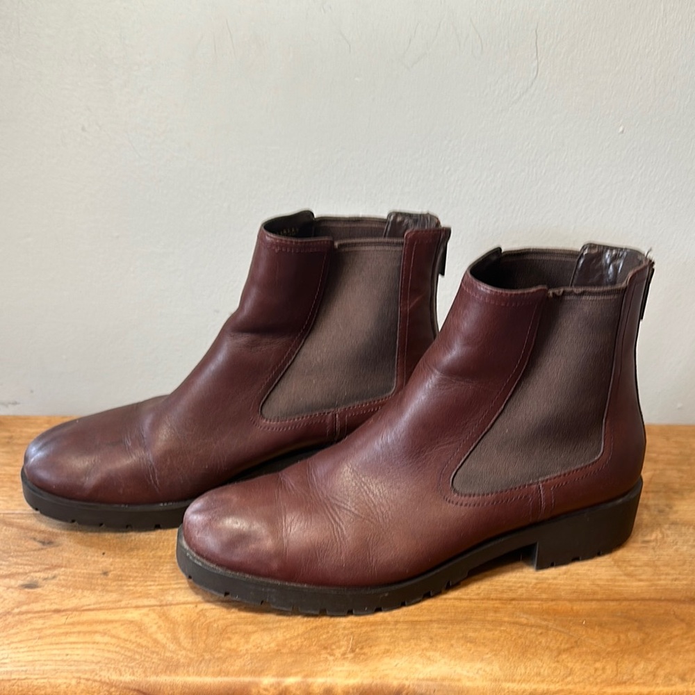 Cole Haan Women’s Stanton Waterproof Chelsea Size 10 Brandy Wine W07905